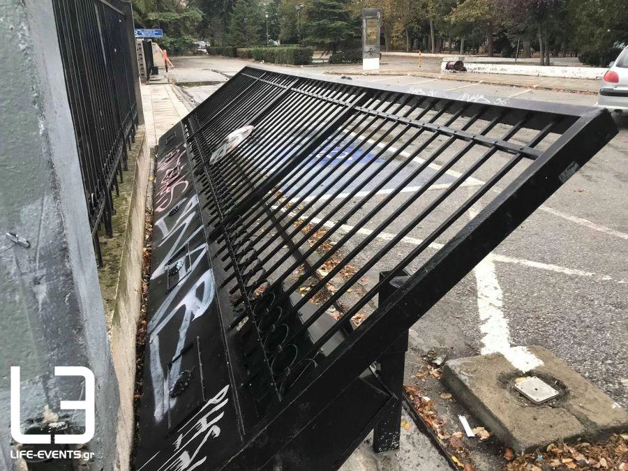 To ΑΠΘ στην εντατική μετά τα χθεσινά γεγονότα – Εικόνες από τις ζημιές που συνέβησαν